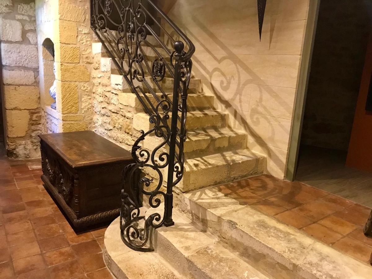 La Maison D'Alice 韦扎克 外观 照片